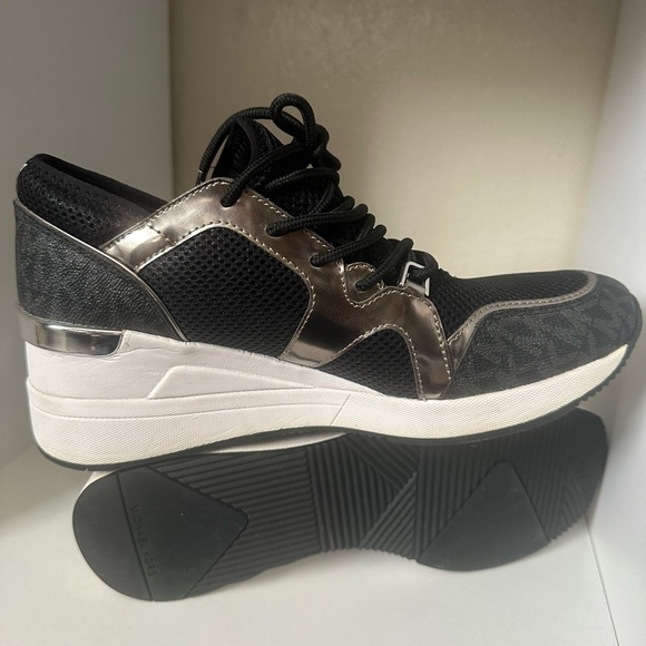 Michael Kors shoes women size 8.5 - Picture 6 of 7